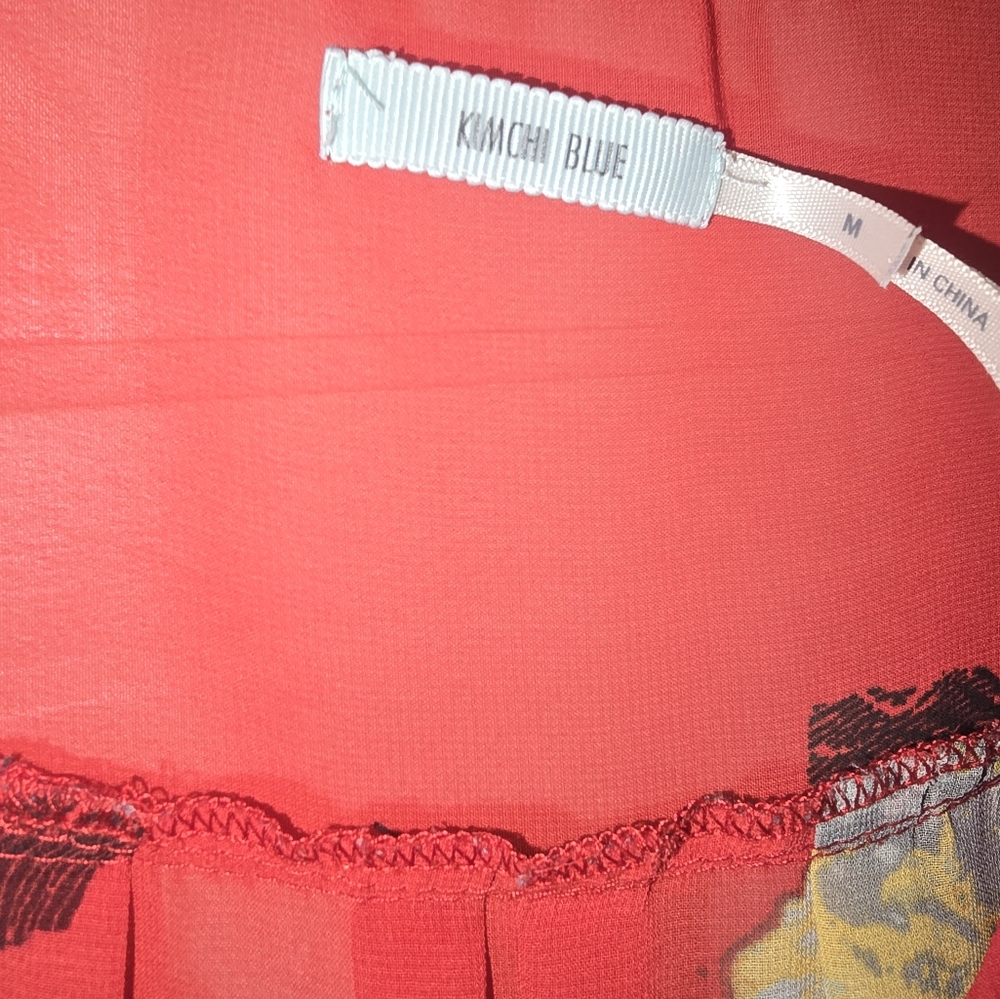 Floral Red Button-Up Blouse - Picture 3 of 5